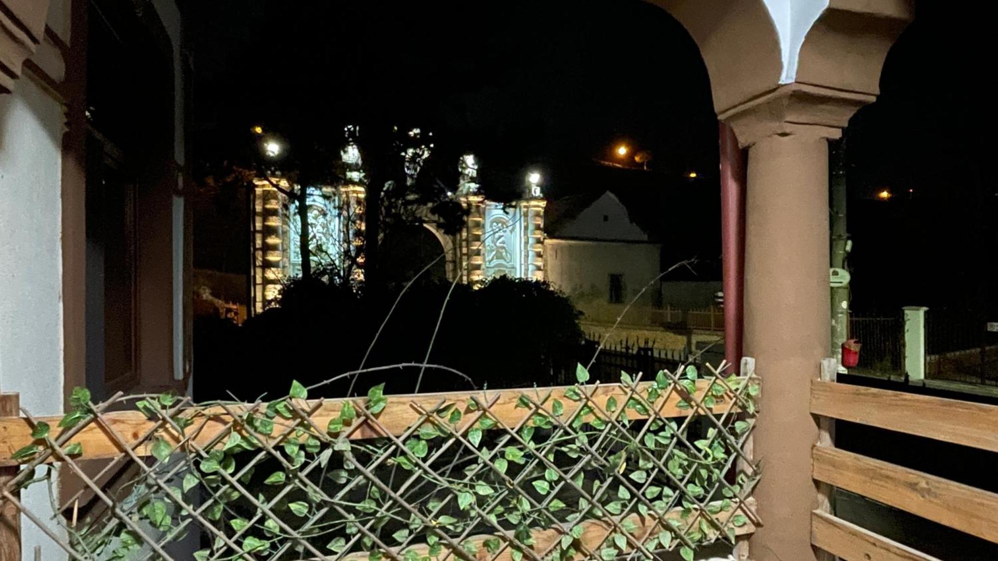 Vila La Poarta Cetatii Alba Iulia Exteriér fotografie